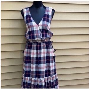 NWT Anthropologie YNavy, White & Red Plaid V‑Neck Midi Dress M
